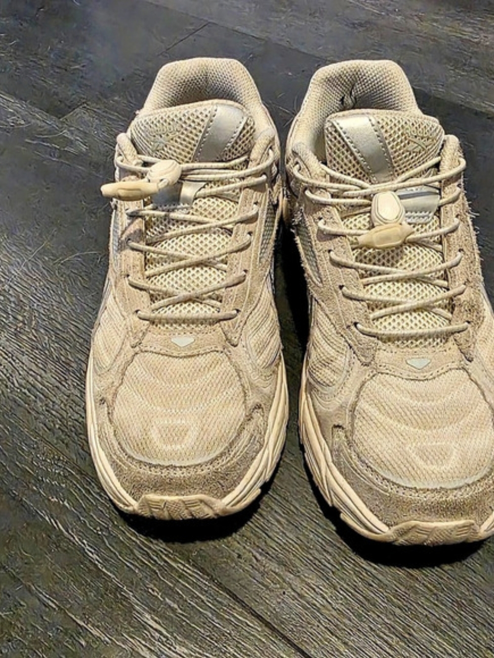 Reebok Gray Sneakers